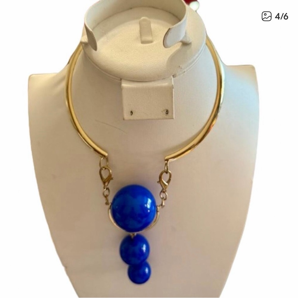 Gold-Tone Necklace with Bold Cobalt Blue Orb Pendant - Picture 3 of 5